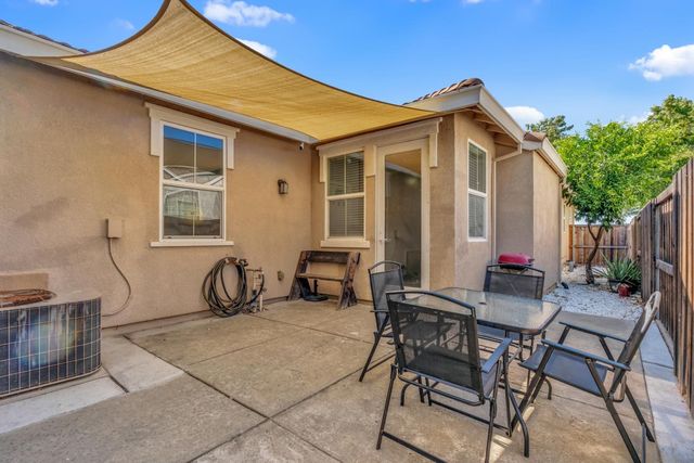 2618 San Juan Rd, Sacramento, CA 95833
