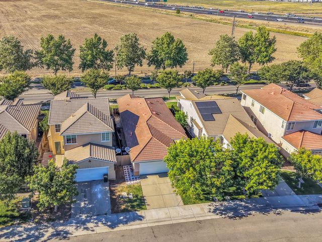2618 San Juan Rd, Sacramento, CA 95833