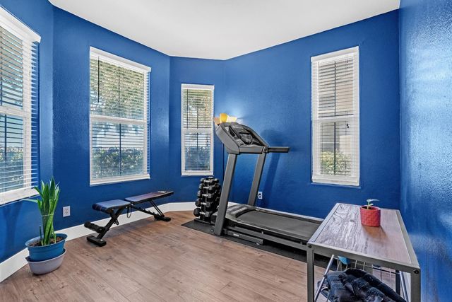 2618 San Juan Rd, Sacramento, CA 95833