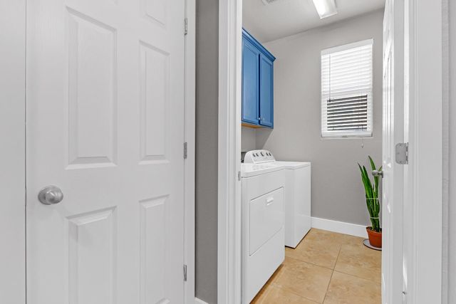 2618 San Juan Rd, Sacramento, CA 95833