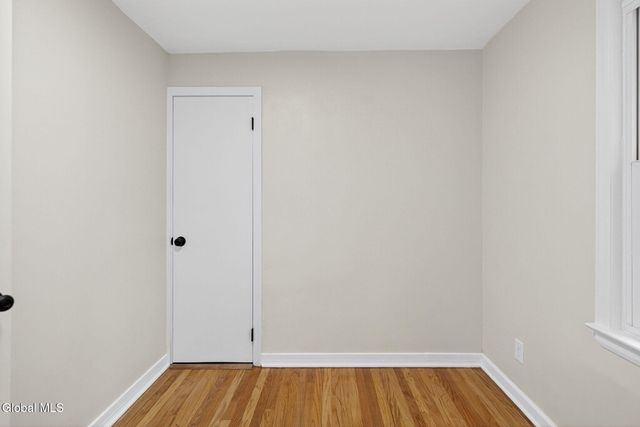 18 Anthony Lane, Colonie, NY 12205