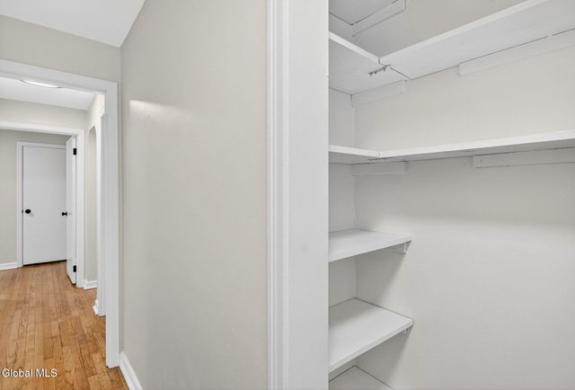 18 Anthony Lane, Colonie, NY 12205