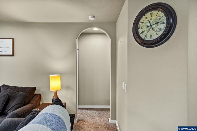2687 Sunny Ln NW, Albany, OR 97321