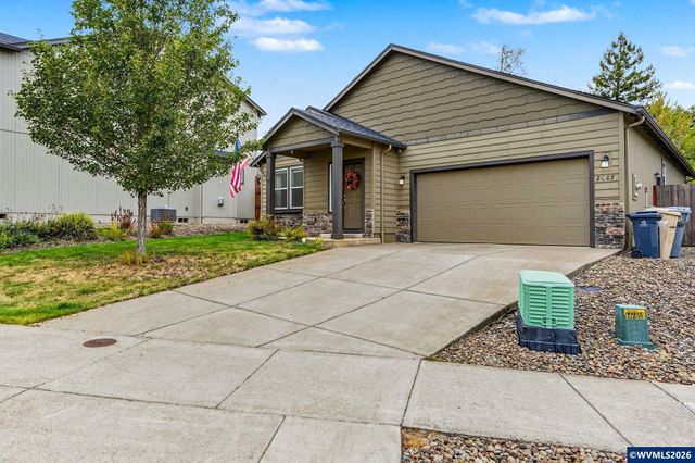 2687 Sunny Ln NW, Albany, OR 97321