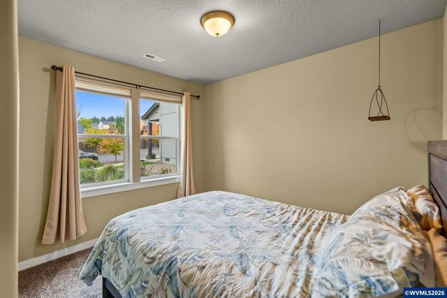 2687 Sunny Ln NW, Albany, OR 97321