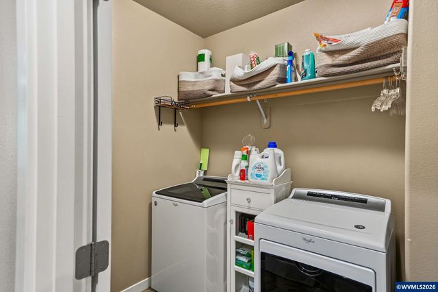 2687 Sunny Ln NW, Albany, OR 97321