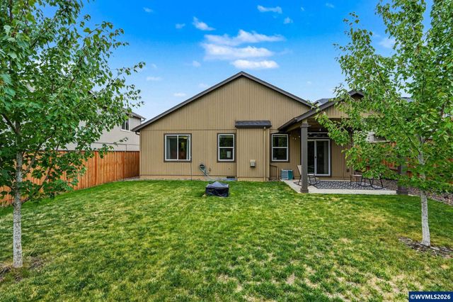 2687 Sunny Ln NW, Albany, OR 97321