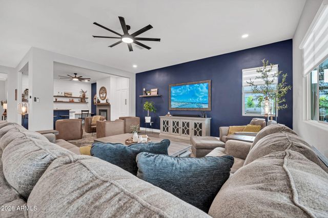 5306 N 182ND Lane, Litchfield Park, AZ 85340