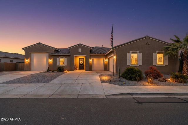 5306 N 182ND Lane, Litchfield Park, AZ 85340