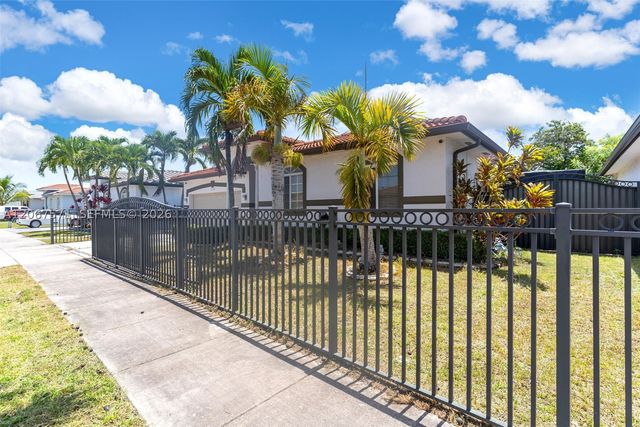 12382 SW 213th Ter, Miami, FL 33177