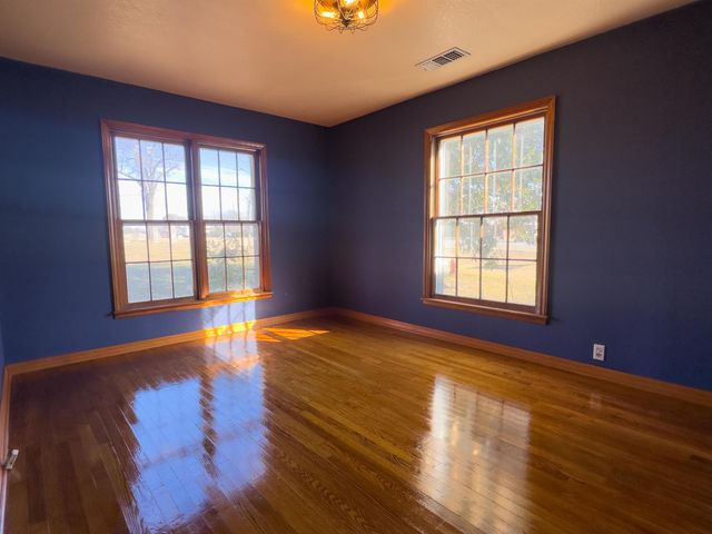 617 Ash Flat Drive, Ash Flat, AR 72513