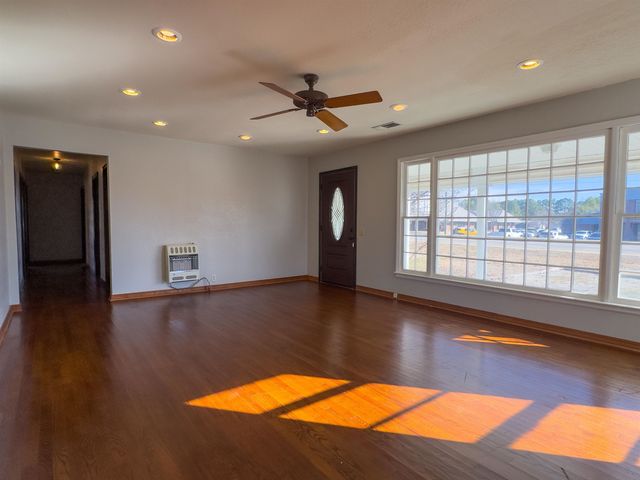 617 Ash Flat Drive, Ash Flat, AR 72513