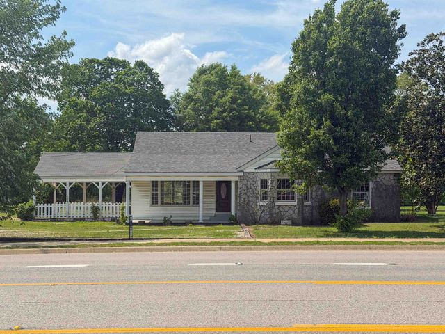 617 Ash Flat Drive, Ash Flat, AR 72513