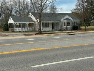 617 Ash Flat Drive, Ash Flat, AR 72513