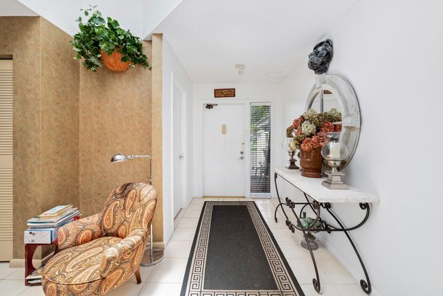 302 Deer Creek Wildwood Lane E, Deerfield Beach, FL 33442
