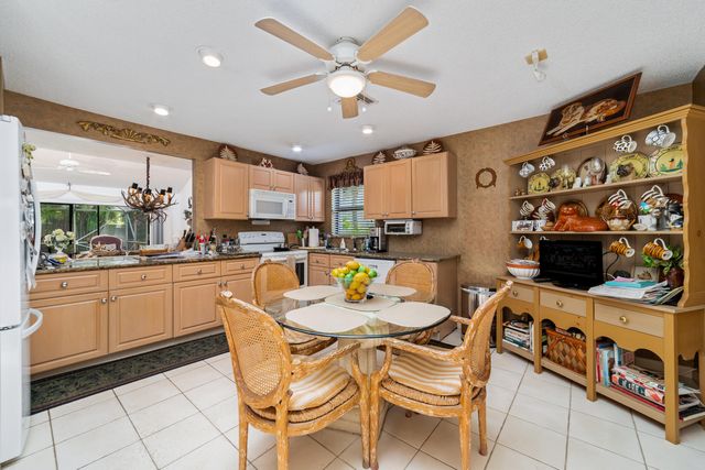 302 Deer Creek Wildwood Lane E, Deerfield Beach, FL 33442