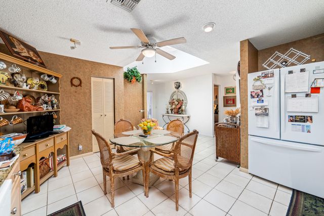 302 Deer Creek Wildwood Lane E, Deerfield Beach, FL 33442