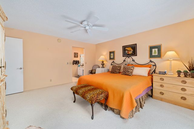 302 Deer Creek Wildwood Lane E, Deerfield Beach, FL 33442