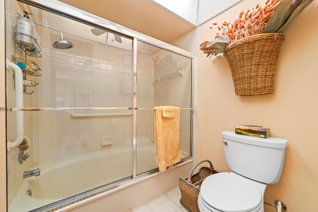 302 Deer Creek Wildwood Lane E, Deerfield Beach, FL 33442