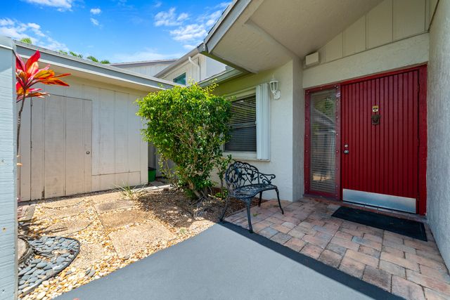 302 Deer Creek Wildwood Lane E, Deerfield Beach, FL 33442