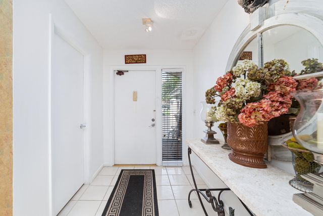302 Deer Creek Wildwood Lane E, Deerfield Beach, FL 33442
