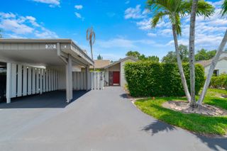 302 Deer Creek Wildwood Lane E, Deerfield Beach, FL 33442