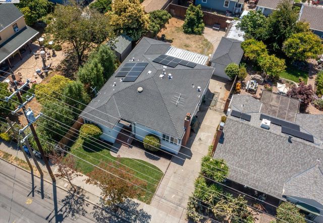 449 Pershing Dr, San Leandro, CA 94577