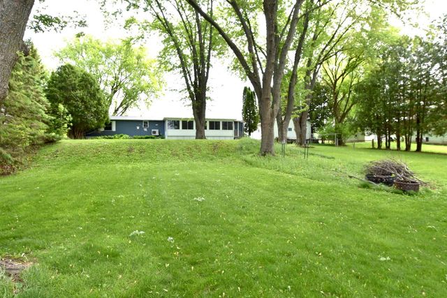 N9675 Northern Shores, Fox Lake, WI 53933