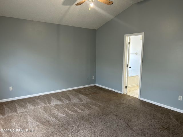 1804 NORTHGLEN Circle, Middleburg, FL 32068