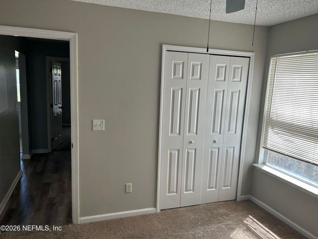 1804 NORTHGLEN Circle, Middleburg, FL 32068