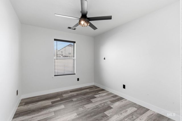 60 N Luke Loop, Nampa, ID 83651