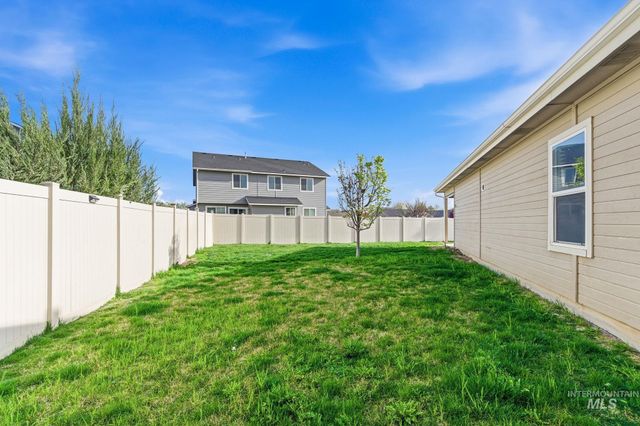 60 N Luke Loop, Nampa, ID 83651