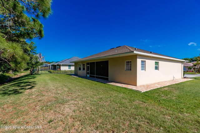 7445 36th Court, Vero Beach, FL 32967