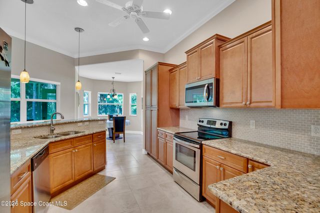 7445 36th Court, Vero Beach, FL 32967