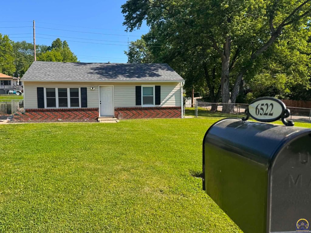 6522 Kimball Ave, Kansas City, KS 66104