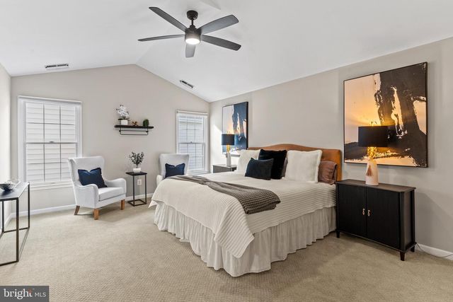 42714 FREEDOM ST, Chantilly, VA 20152