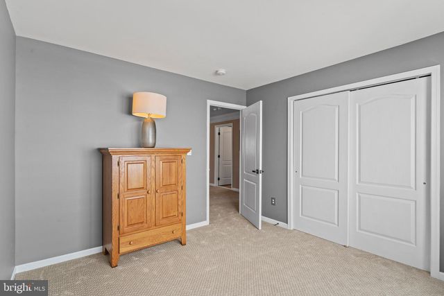 42714 FREEDOM ST, Chantilly, VA 20152