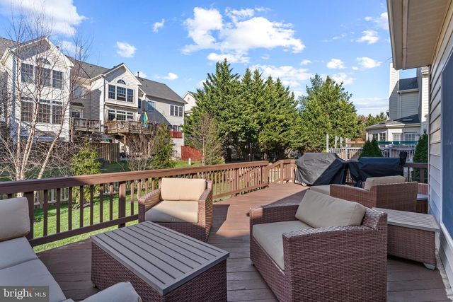 42714 FREEDOM ST, Chantilly, VA 20152