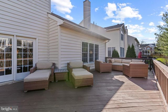 42714 FREEDOM ST, Chantilly, VA 20152