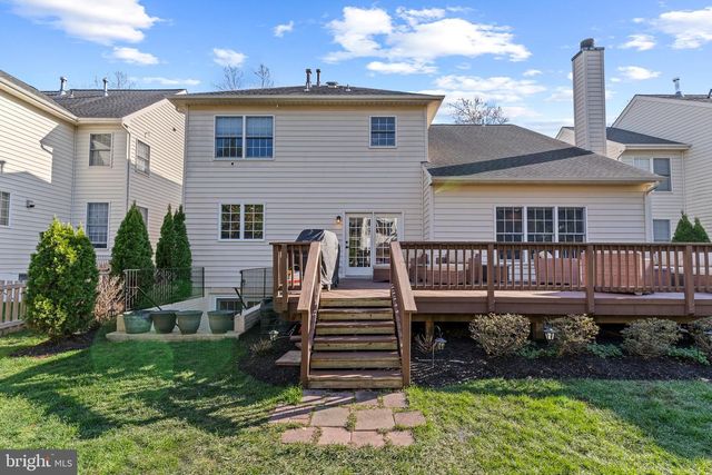 42714 FREEDOM ST, Chantilly, VA 20152