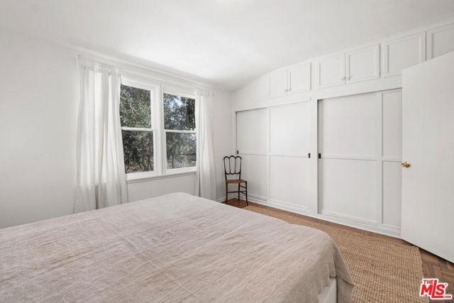 2294 Mountain Oak Drive, Los Angeles, CA 90068