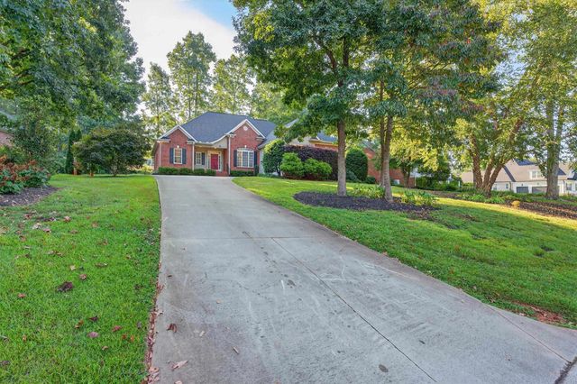 750 Ship Wreck Place, Inman, SC 29349