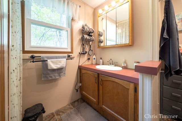 2280 Taft Road, Valley Twp, MI 49010
