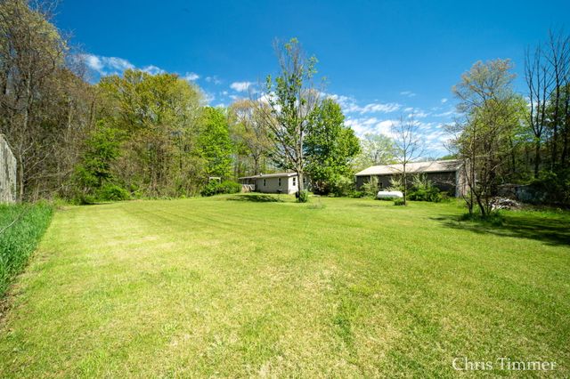 2280 Taft Road, Valley Twp, MI 49010