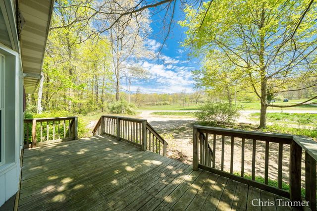 2280 Taft Road, Valley Twp, MI 49010