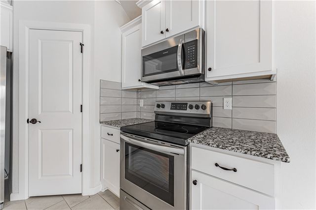 317 S Nightfall Avenue, Farmington, AR 72730