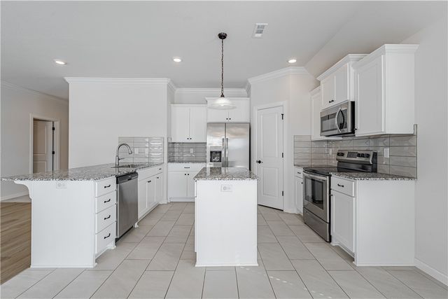 317 S Nightfall Avenue, Farmington, AR 72730
