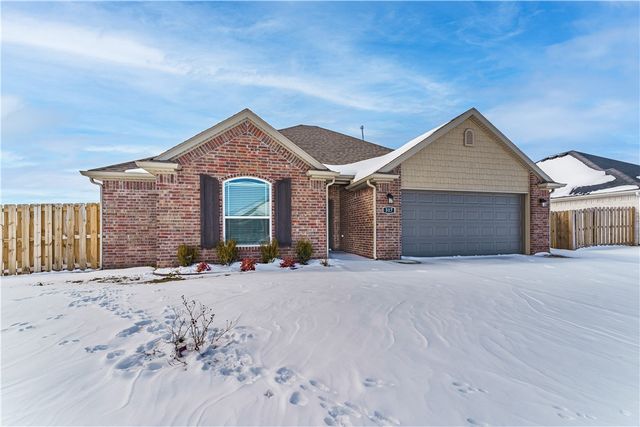 317 S Nightfall Avenue, Farmington, AR 72730