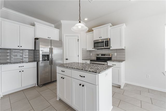 317 S Nightfall Avenue, Farmington, AR 72730