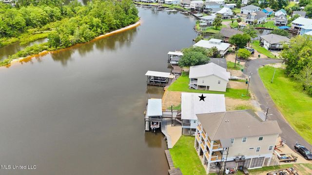 6149 Pontiac Drive, Kiln, MS 39556